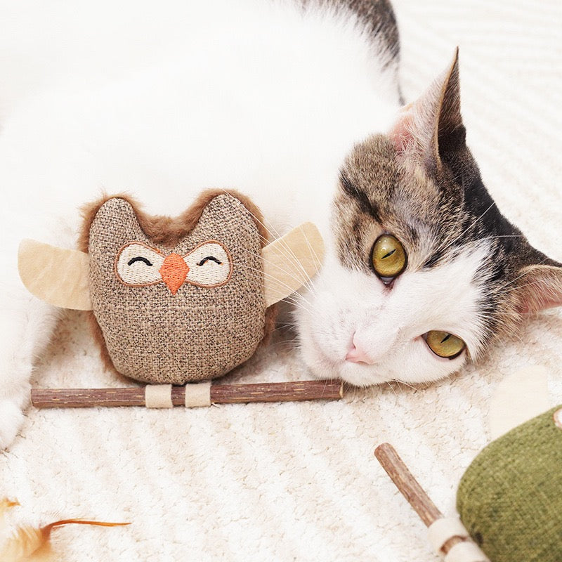 Self-Play Cat Toys: Catnip, Feather & Matatabi Chew Sticks for Teeth Cleaning