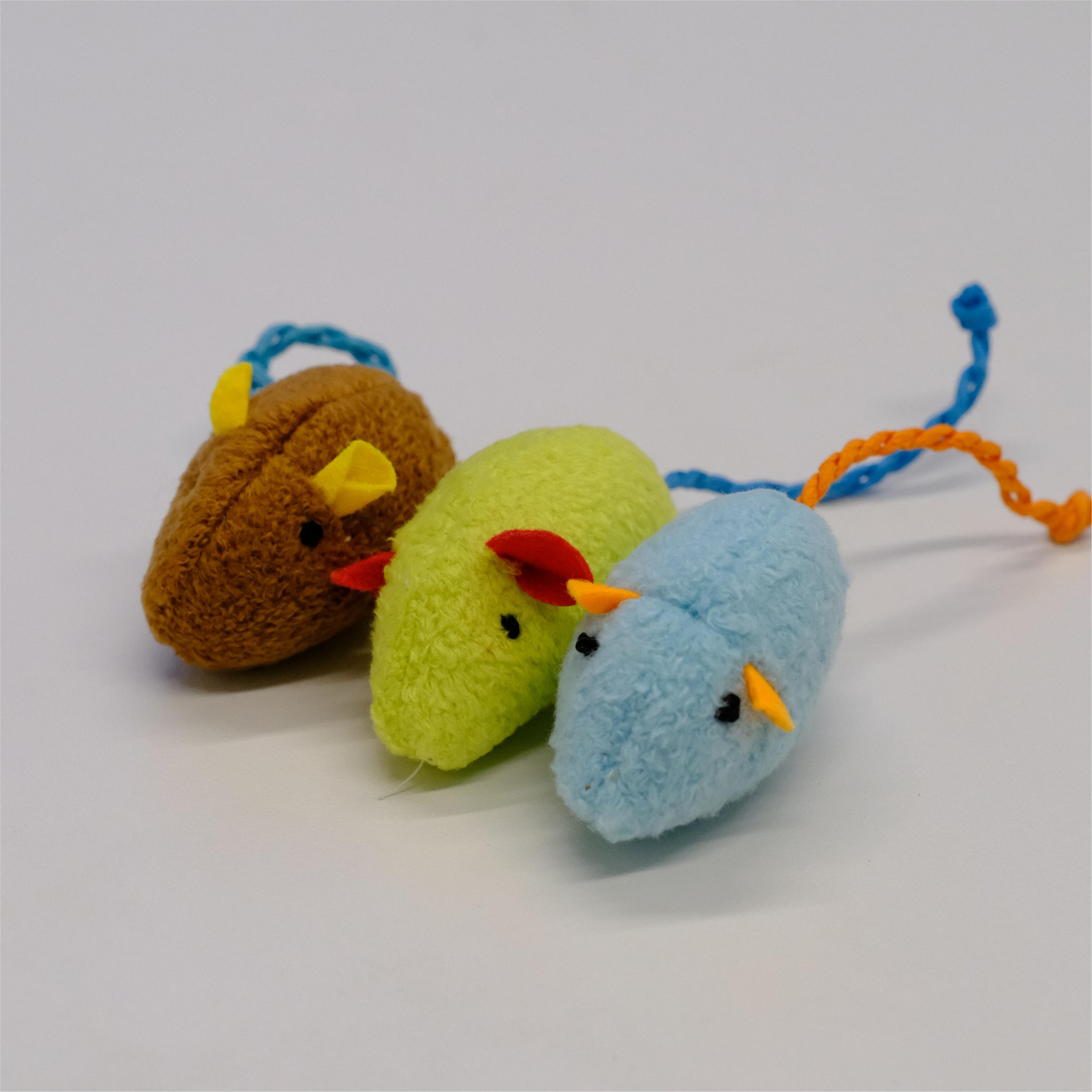 M&Miucy Realistic Plush Mouse Cat Toys for Boredom Relief, Filled with Catnip