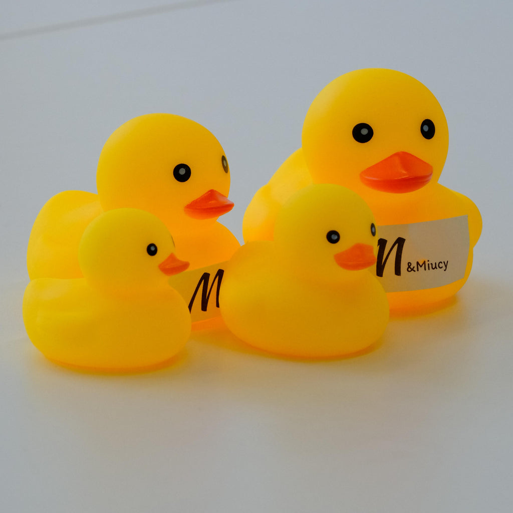 M&Miucy Bath Toys Yellow Duck, Floating Duckies for Kids' Water Play